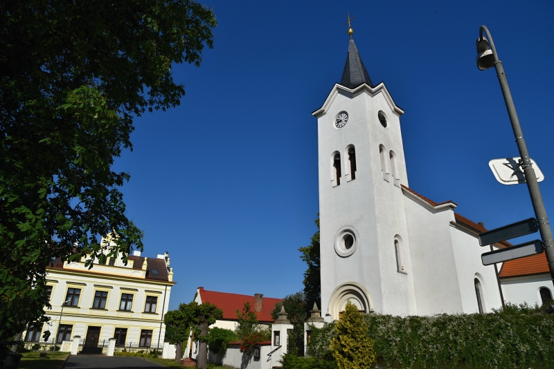 Čestlice - kostel sv. Prokopa